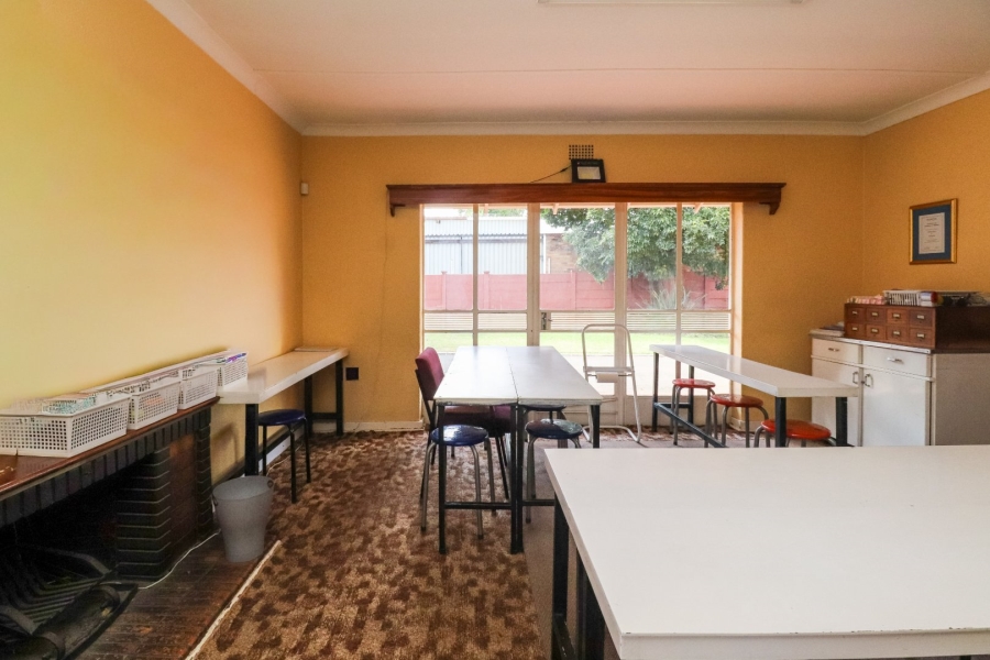 Commercial Property for Sale in Adamayview North West